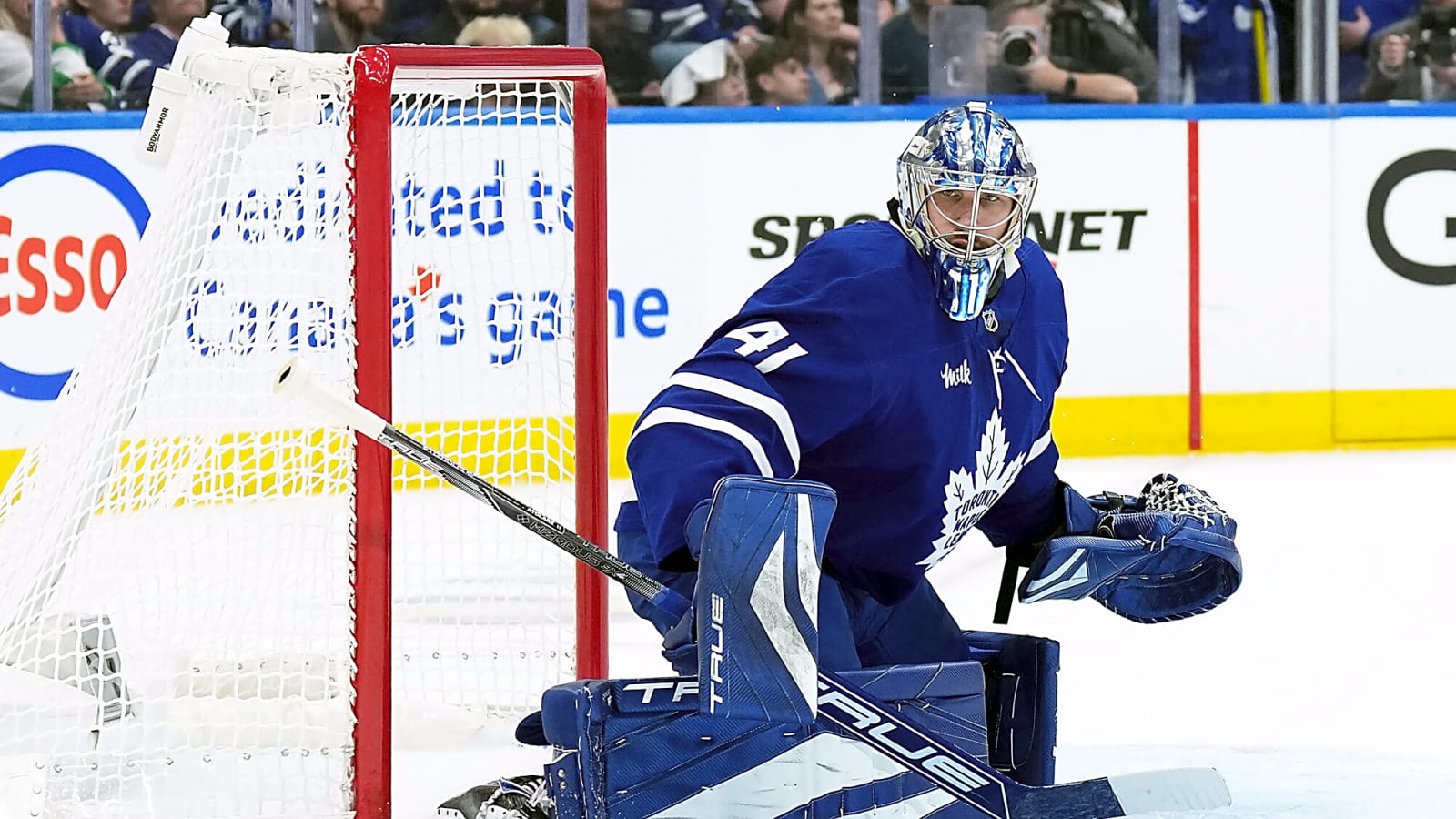 Craig Berube says Anthony Stolarz is doing well, status for Game 2 unknown