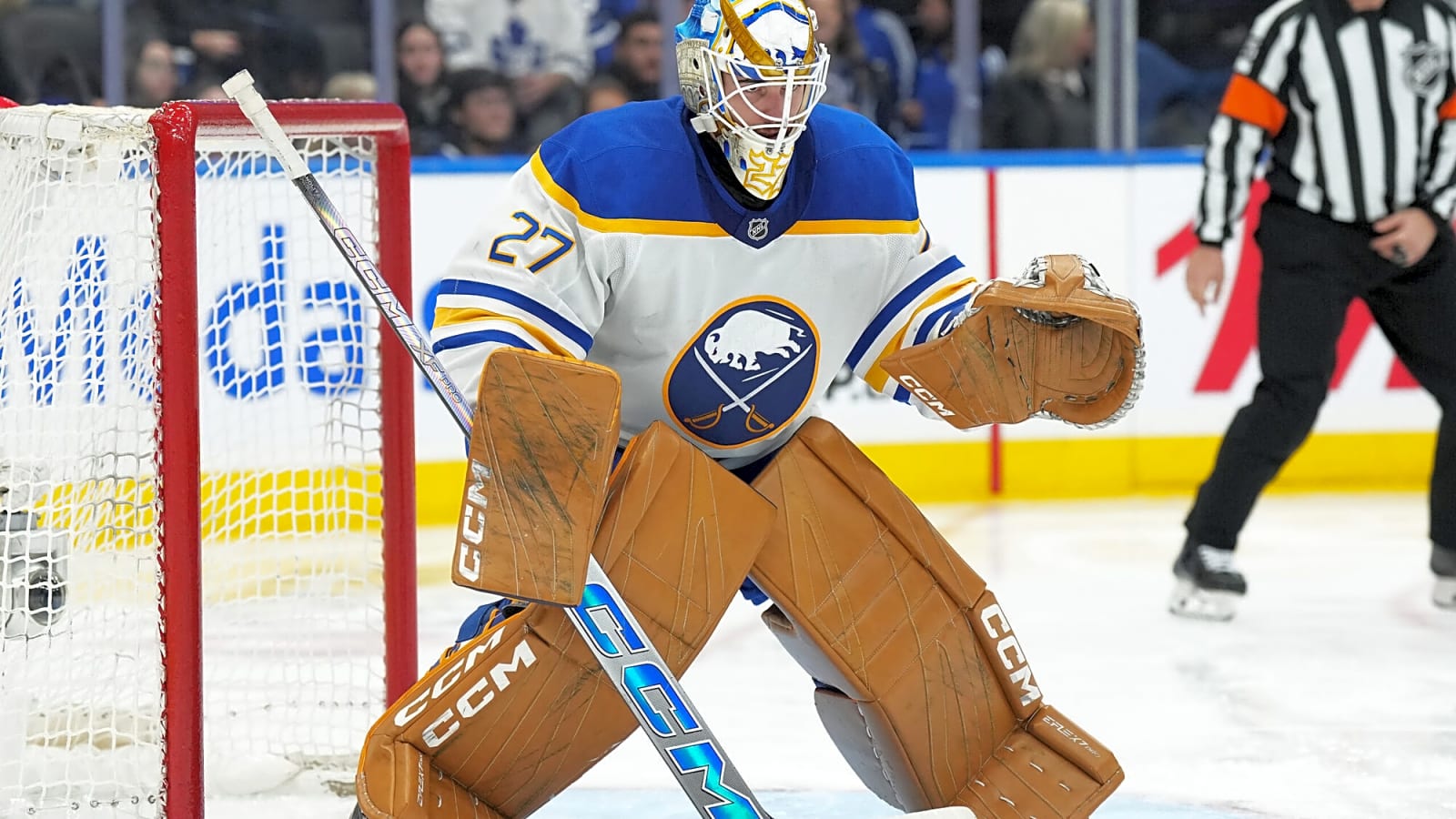 Oilers acquire goaltender Devon Levi from Sabres
