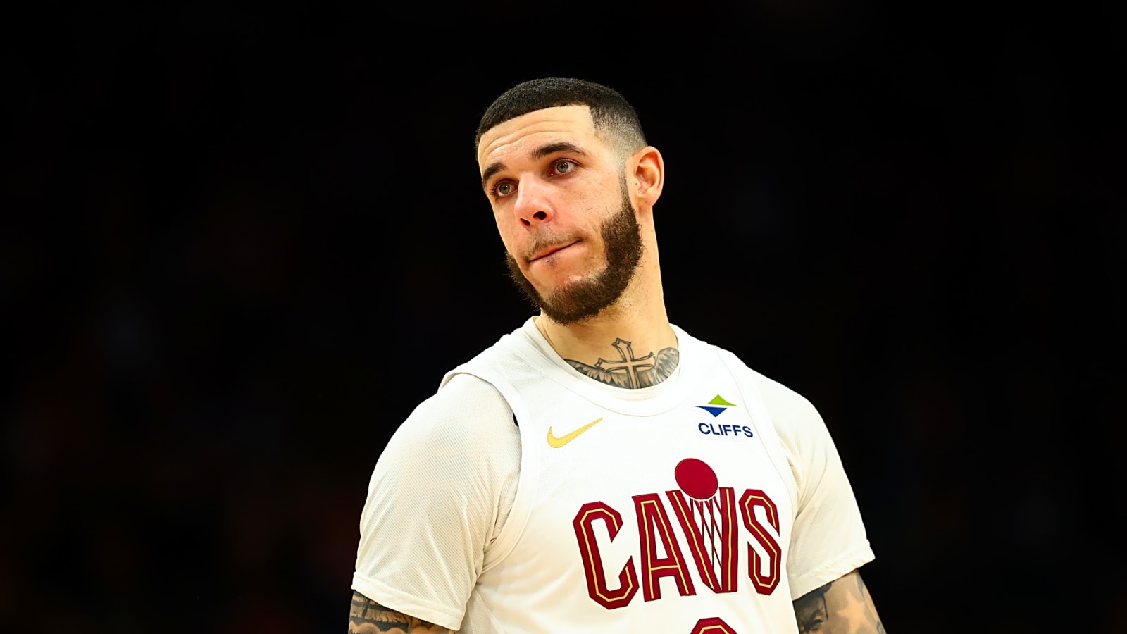 Golden State Warriors Looking To Sign Lonzo Ball