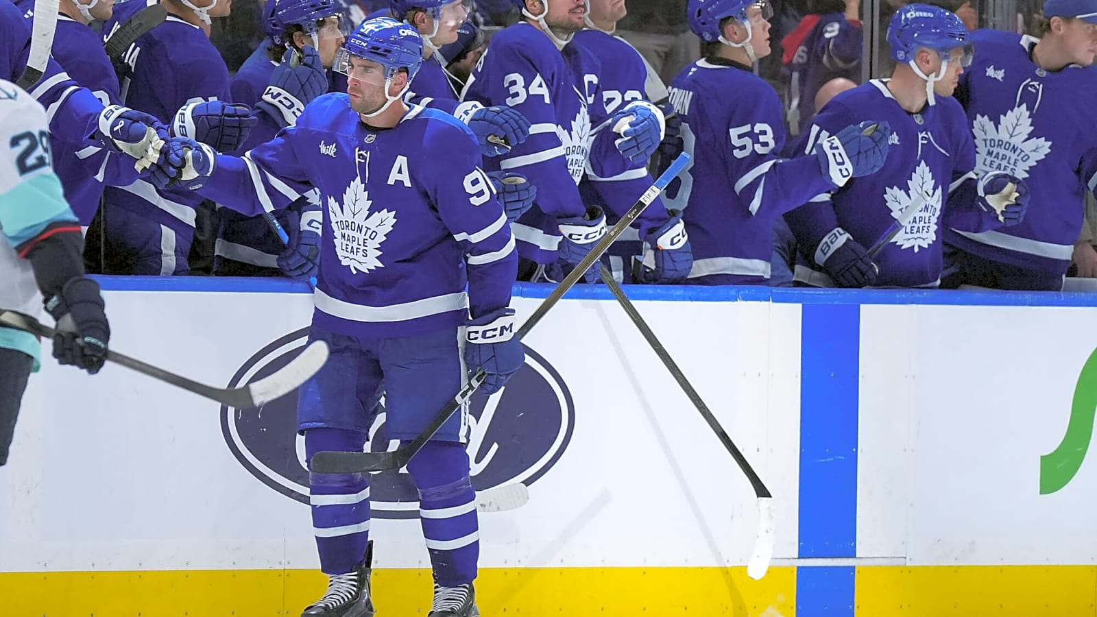 Craig Berube raves about getting to coach John Tavares after OT winner vs. Sabres