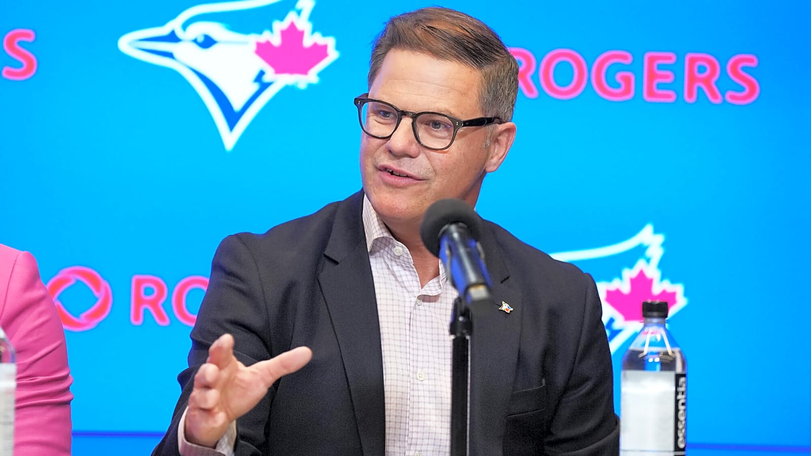 How next few weeks could impact Blue Jays’ trade deadline plans