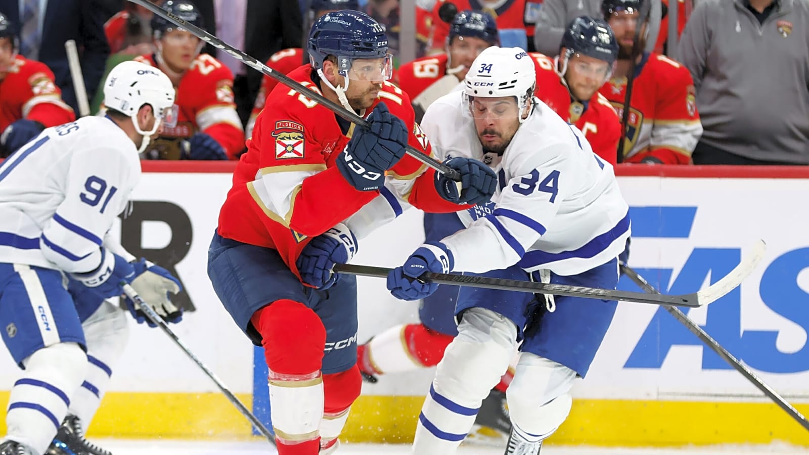 Hall of Famer Jeremy Roenick credited Matthews’ all-around game amidst goalscoring woes ahead of Game 5