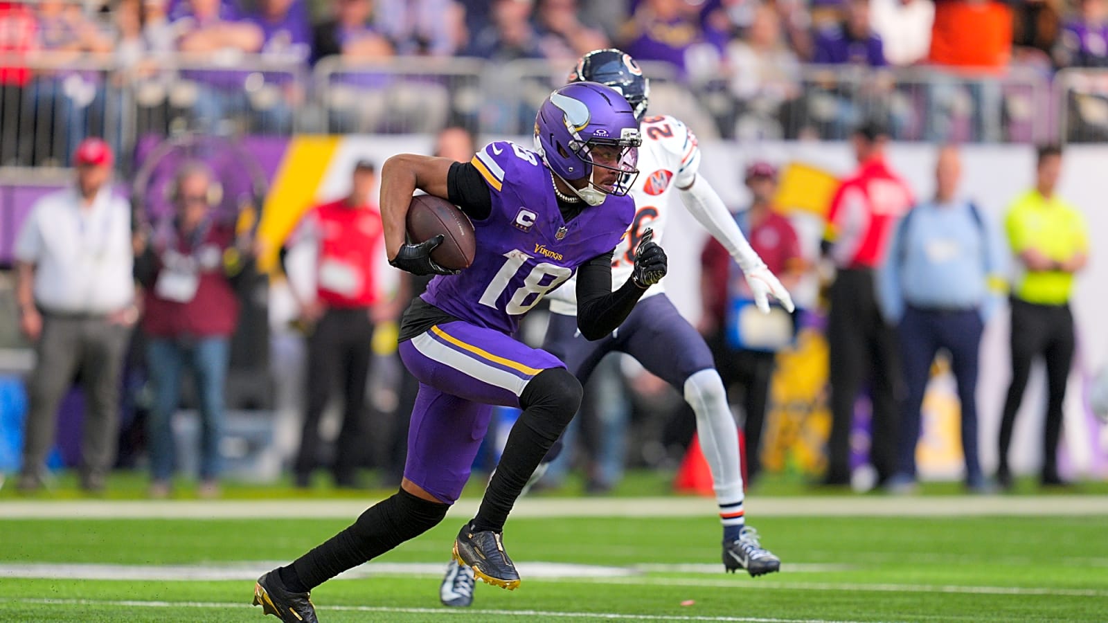 Justin Jefferson Backs McCarthy Amid Vikings’ Offensive Struggles