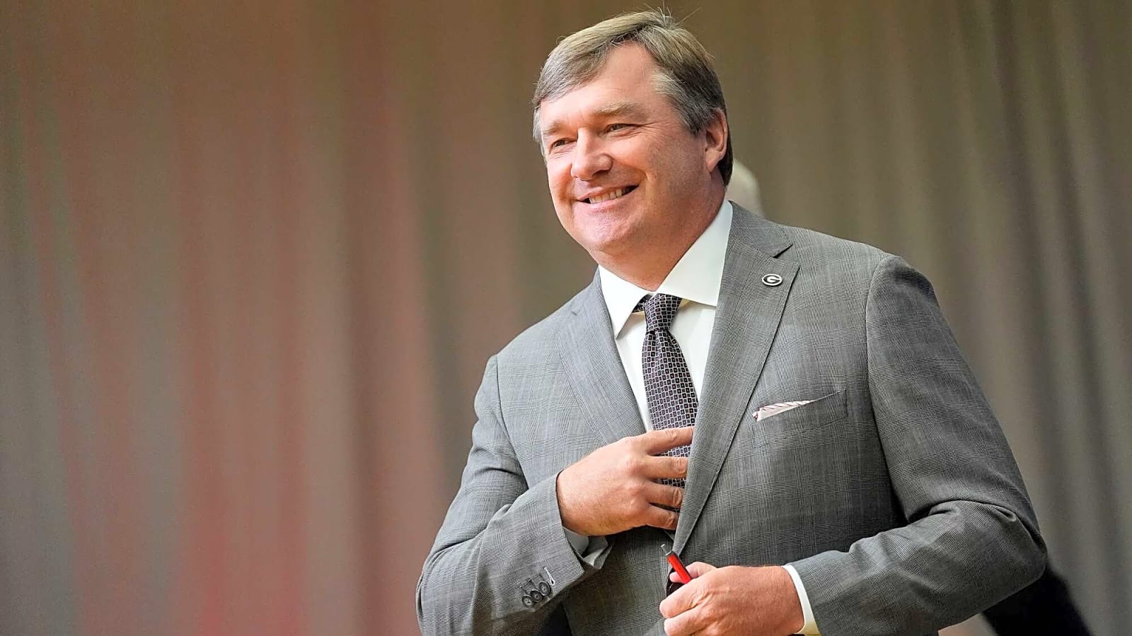 Georgia Bulldogs fans will be excited after what Kirby Smart had to say about freshman QB Ryan Montgomery