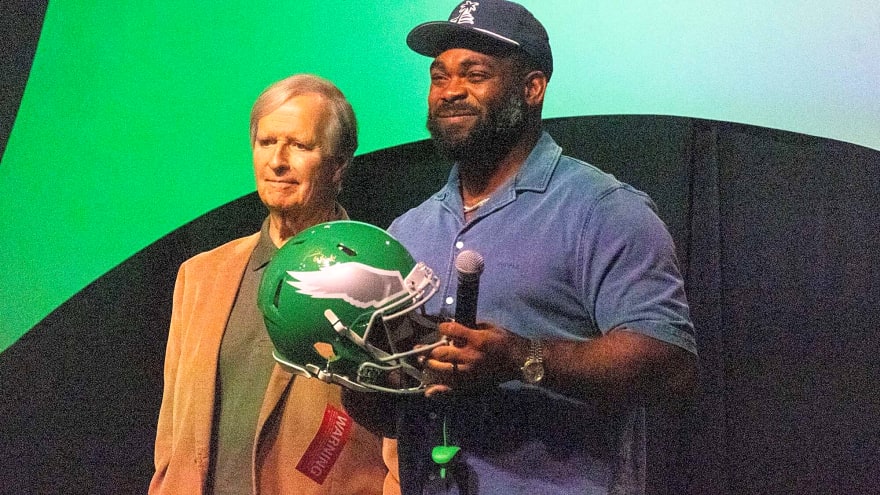 Vic Fangio offers some reassurance when it comes to Brandon Graham and what he can bring to the table