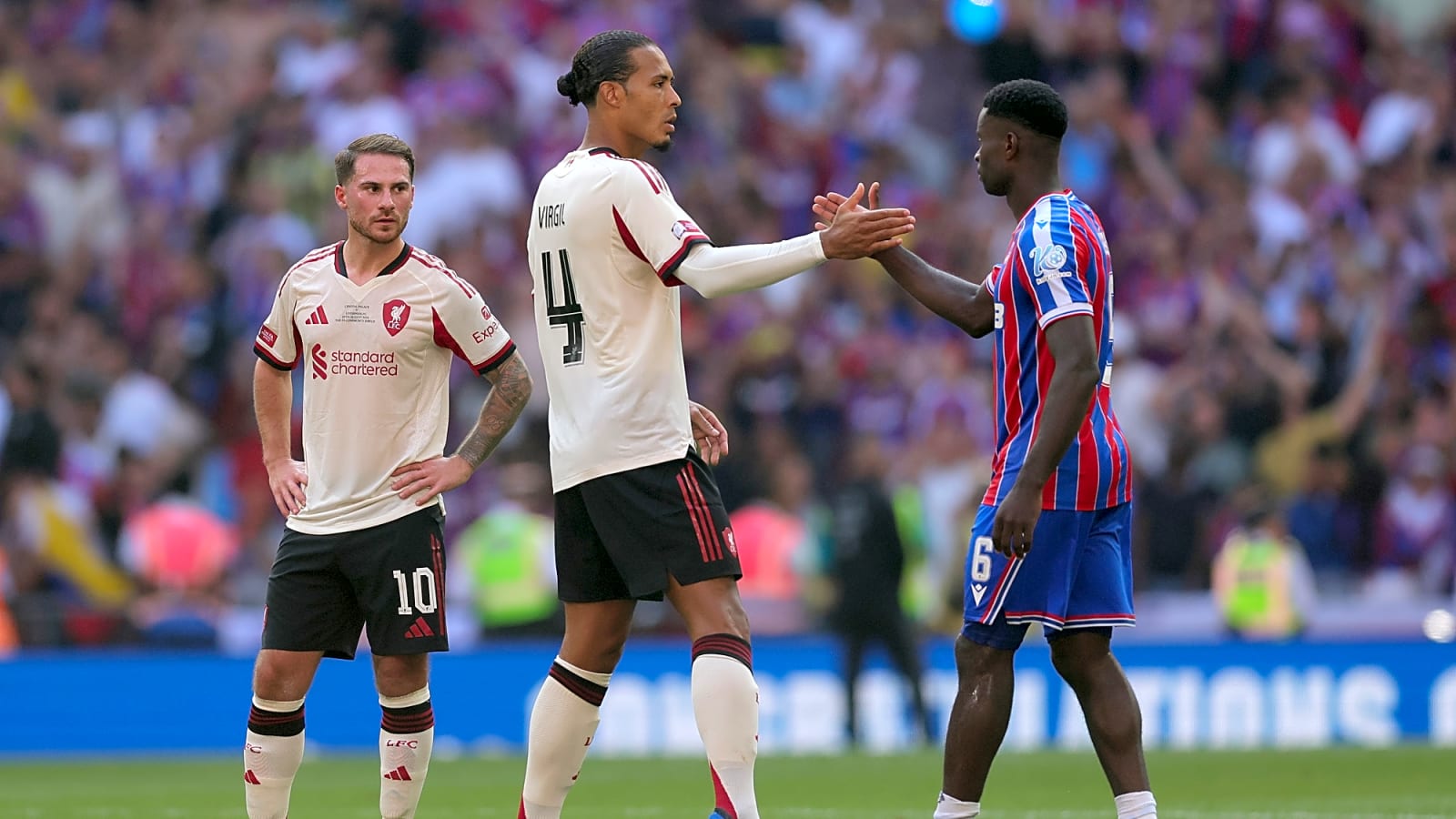 Liverpool team news v Palace: Isak gets first PL start for Reds as Slot makes big call on Wirtz