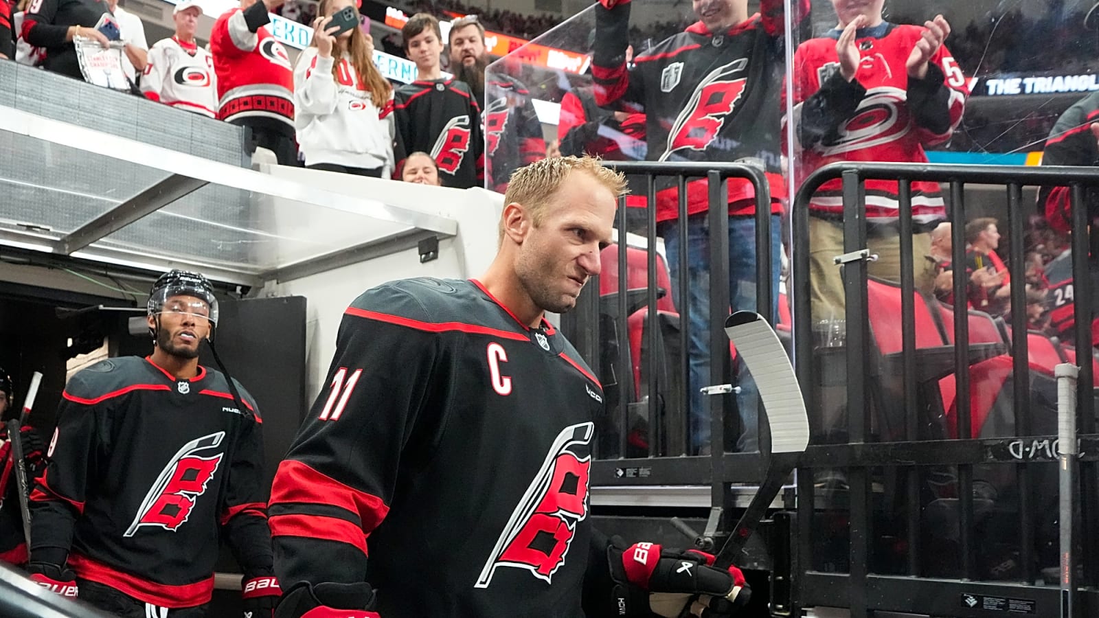 Jordan Staal to miss one to two months with partially torn calf