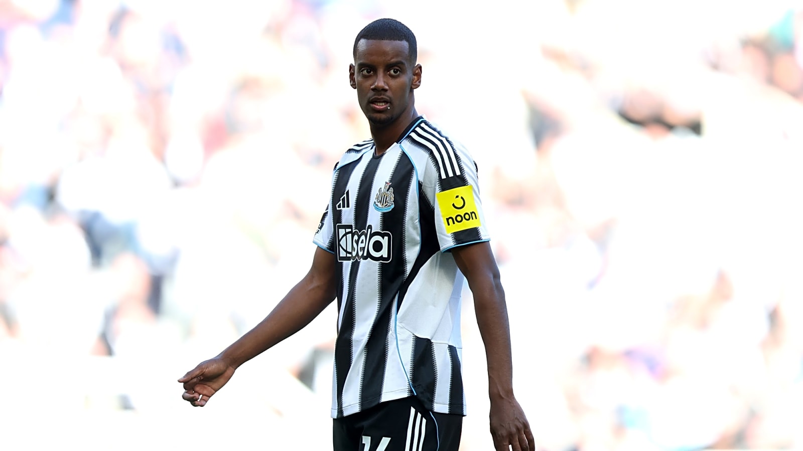 Journalist says Liverpool could land elite striker after club blunder