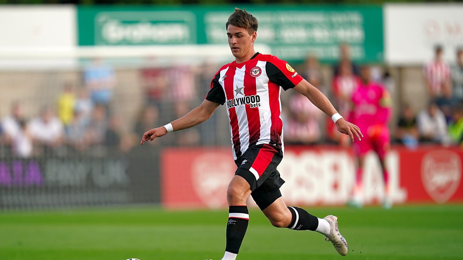 Tottenham keeping tabs on Brentford star; Dortmund and Napoli also keen