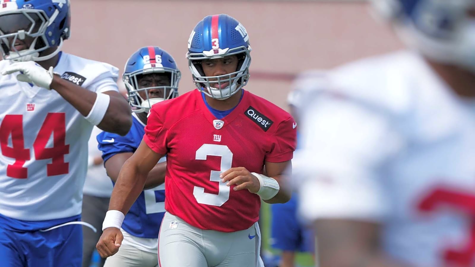 Russell Wilson Likely Heavily Influenced Steelers&#39; Decision To Pursue Aaron Rodgers