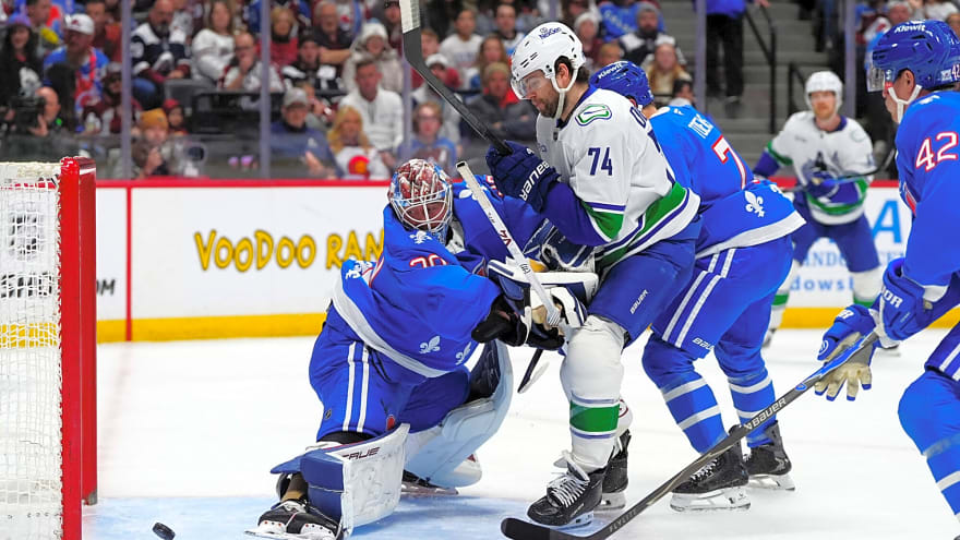 Jake DeBrusk is having a historic season on the Canucks’ power play: Wagner’s Weekly