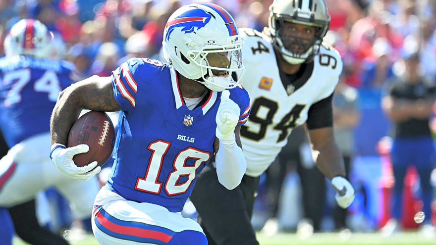 Moore Talked Brown Off a Ledge at Ole Miss and Now They Share a Locker Room