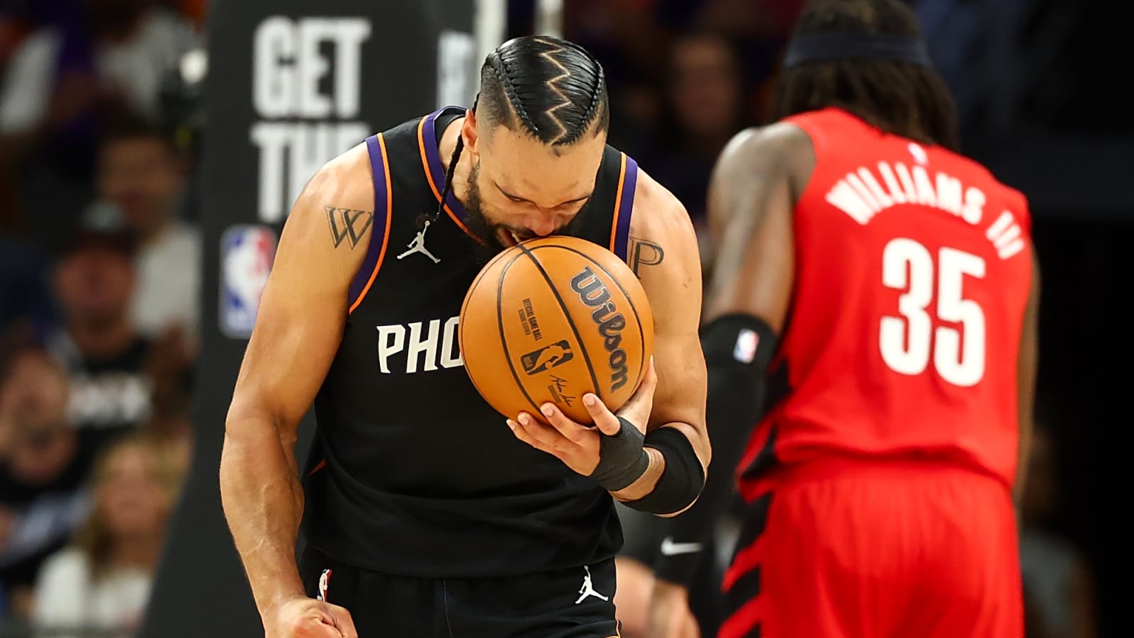Dillon Brooks takes a shot at the Warriors ahead of play-in game