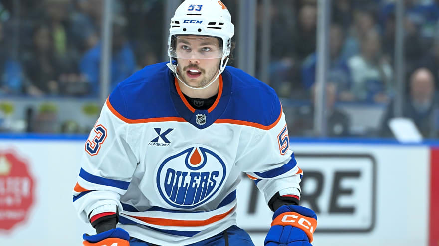 The Oilers Might Be Quietly Building Another 'Kid Line'