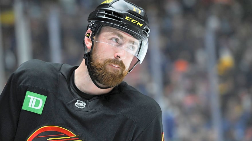 Wagner’s Weekly: Filip Hronek has been steady, reliable, and, yes, funny for the Canucks