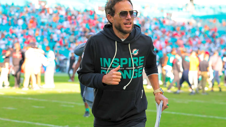 McDaniel Silent As ‘Fired’ Rumor Hits Millions—Official Dolphins Page Still Lists Him As Head Coach