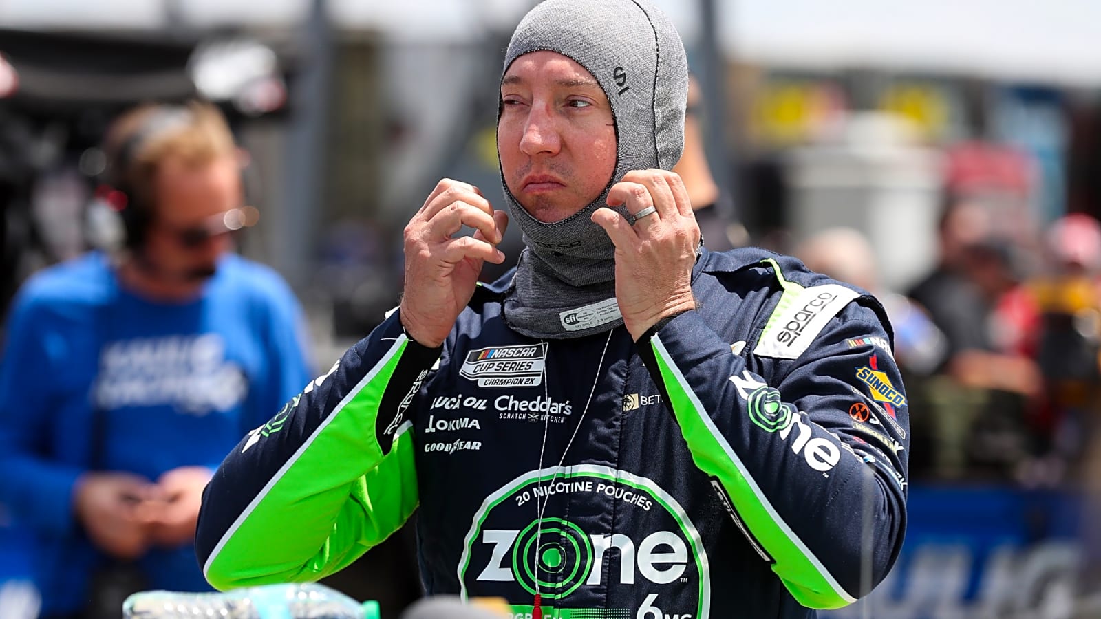 Kyle Busch reacts to backlash from Dale Earnhardt Jr. comments, spotlights Jeff Gordon