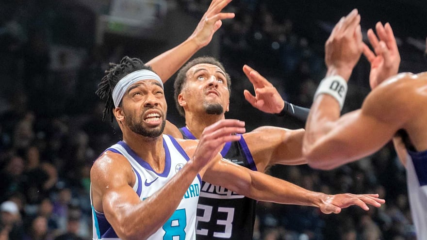 Tosan Evbuomwan Signs With Barcelona