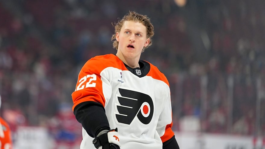 Flyers’ Christian Dvorak expected to play Game 3 against Hurricanes