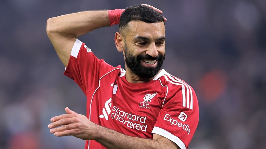 'I’d be shocked' – Arne Slot warned over incredibly risky Mo Salah call vs Bournemouth