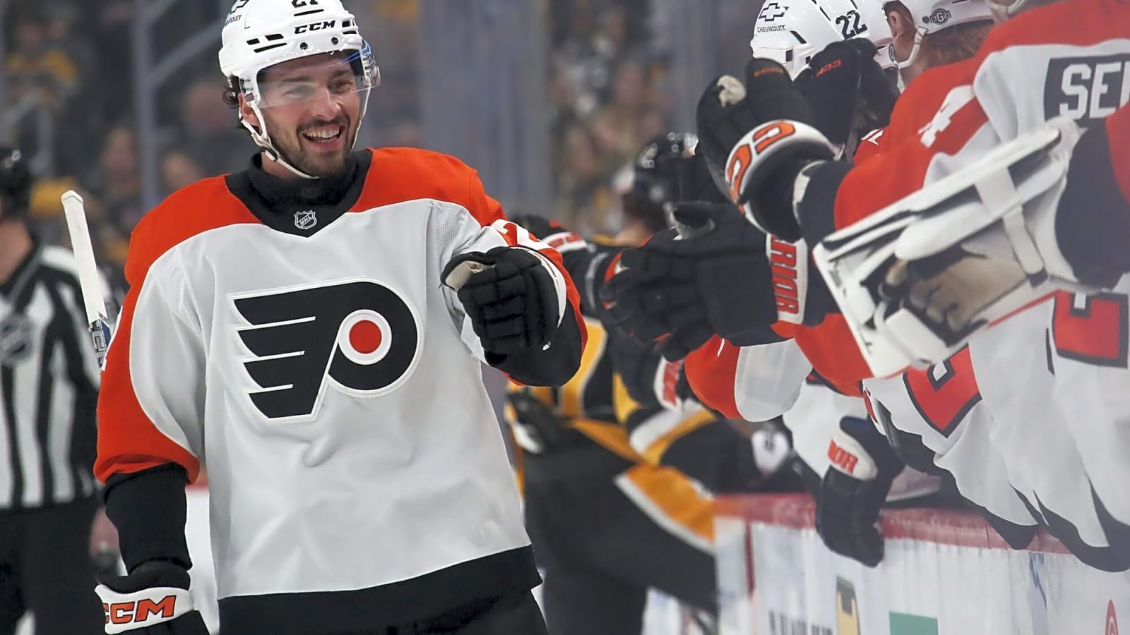 Flyers sign Noah Cates to four-year contract extension
