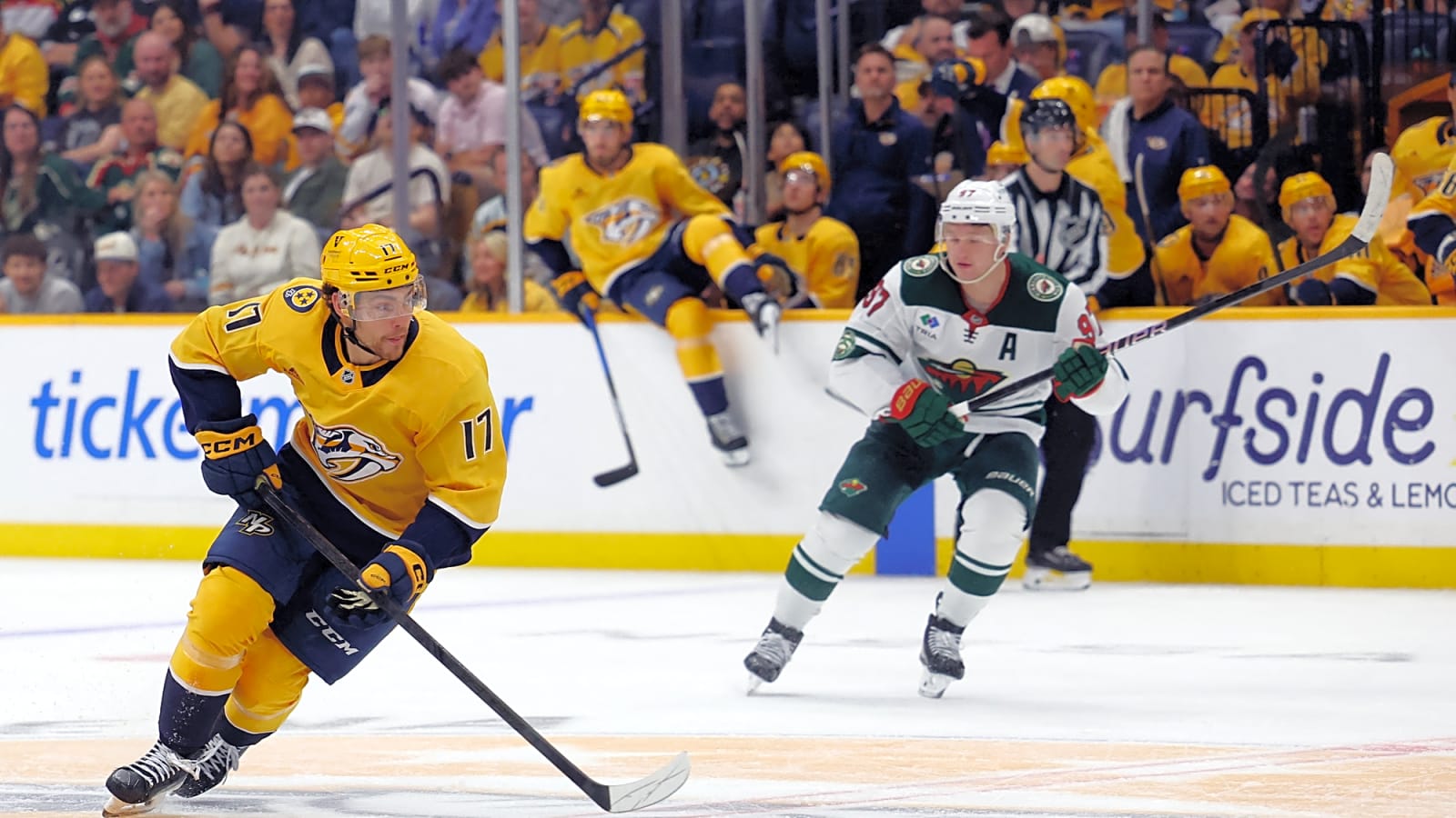 Predators sign Tyson Jost to one-year contract