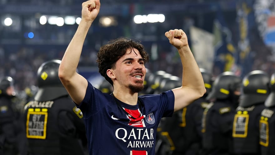 Real Madrid have plan B in mind in case they are forced to sell Vinicius Junior