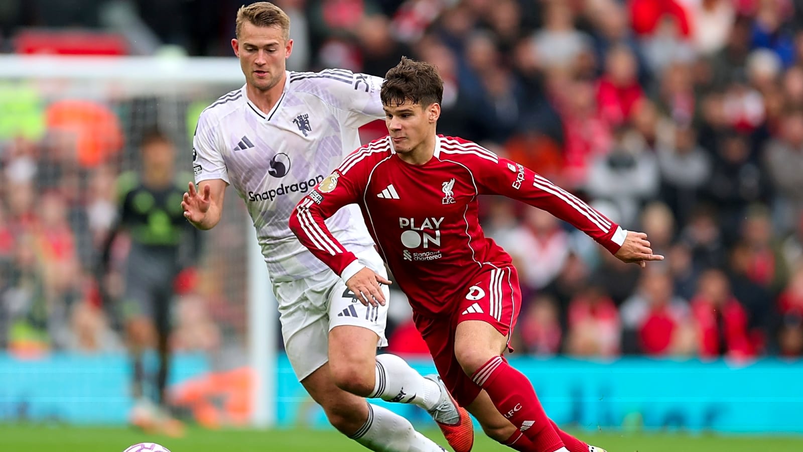 ‘He just doesn’t look good enough’ – Scholes makes worrying Liverpool claim after United loss