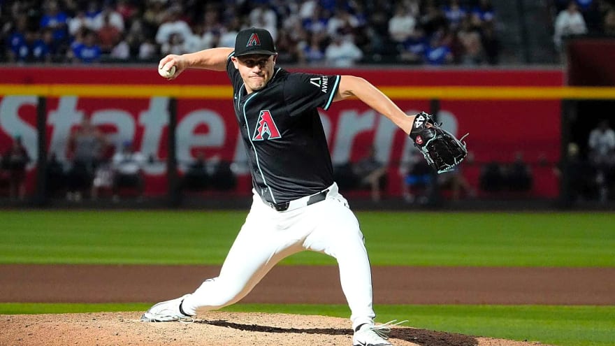 Diamondbacks Reunite With Paul Sewald on One-Year Deal