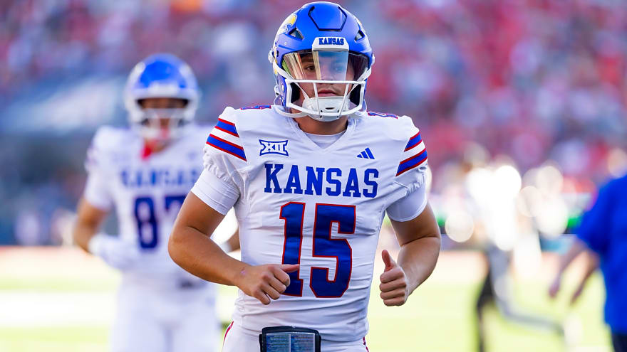 Young Kansas quarterback prospect out on Jayhawks after one season