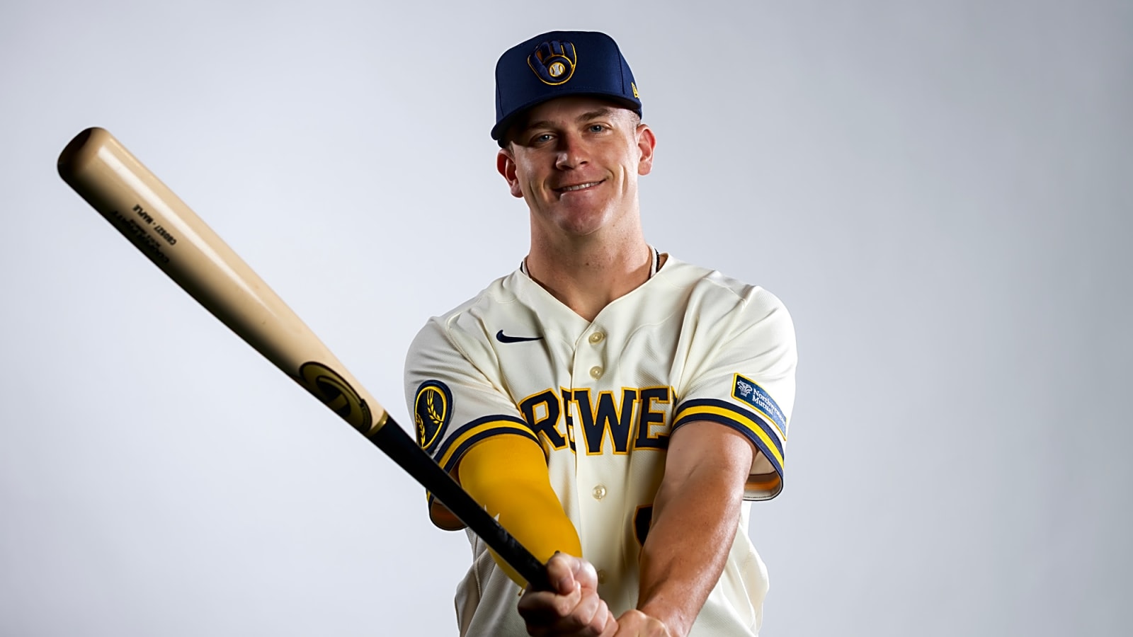 Brewers To Promote Cooper Pratt