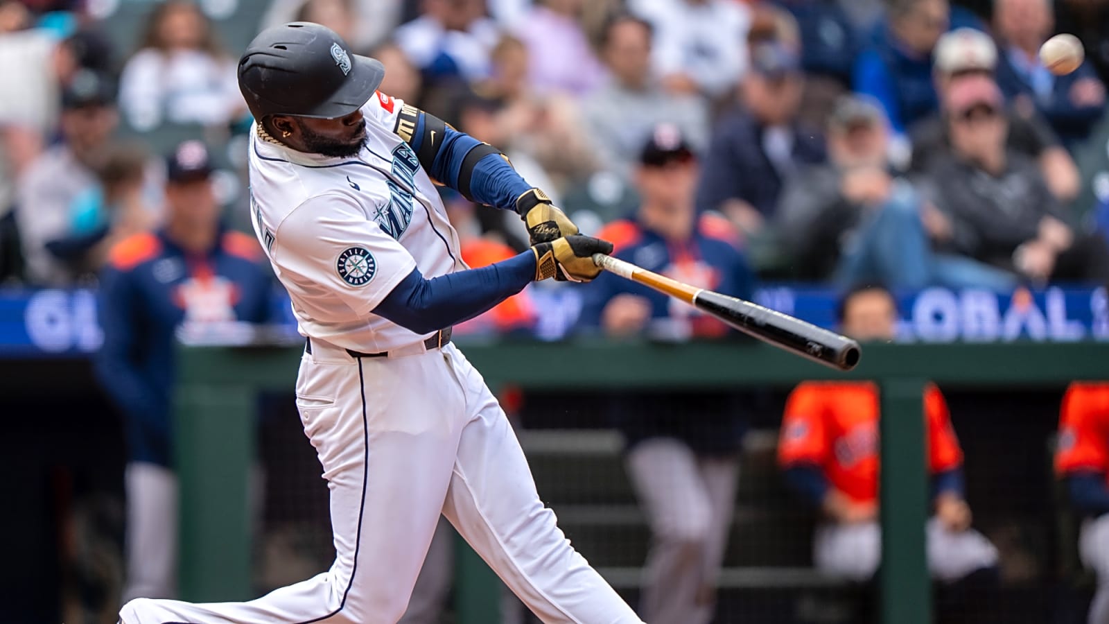 Left Field Randy Arozarena In Motion Swining As He Hits A Grand Slam Against The Astros In 2025 Series