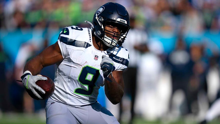 Kenneth Walker Is the Key to Unlocking the Seahawks’ Offense