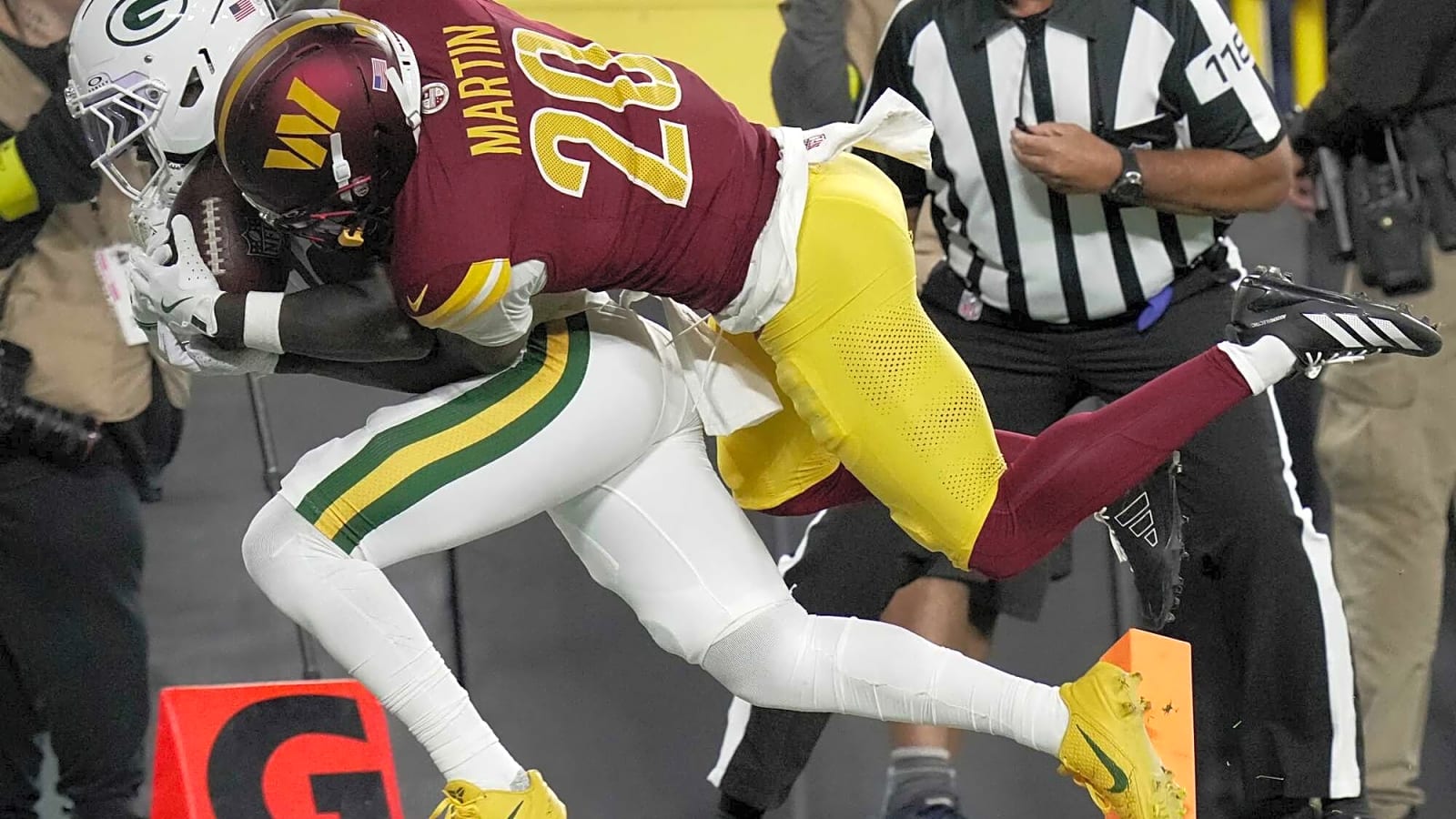 Jayden Reed breaks collarbone in Packers win