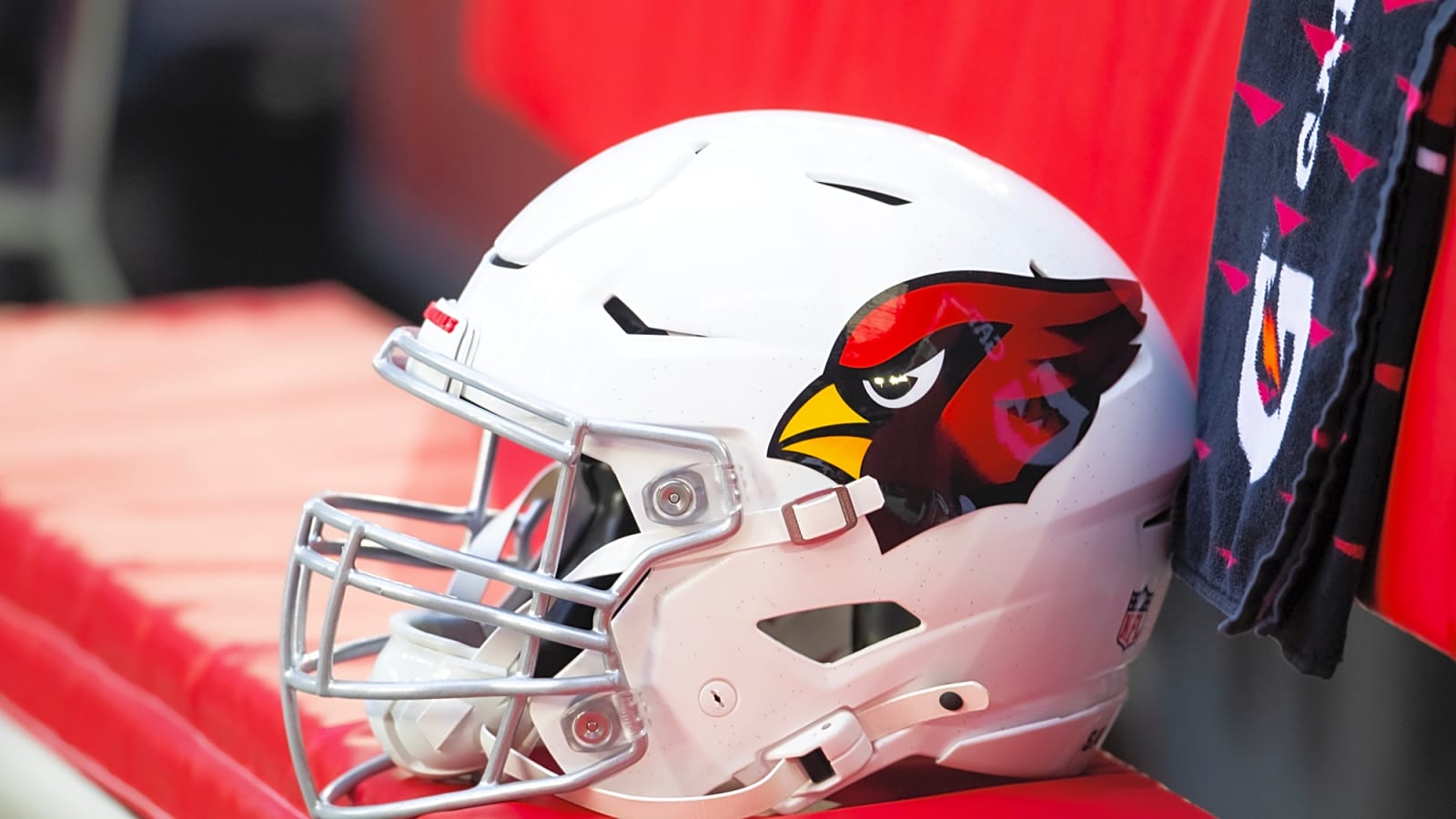 3 Worst Free Agent Signings In Arizona Cardinals History