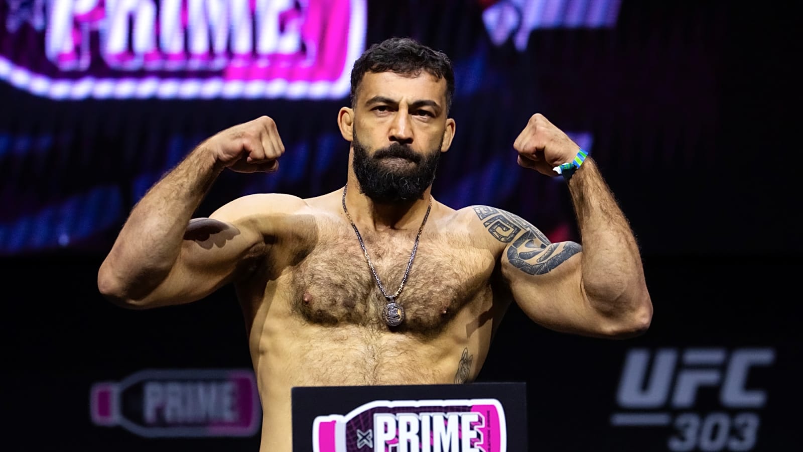 Headliner among three fighters to strip naked and still miss weight ahead of UFC Vegas 109
