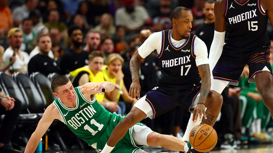 Suns waive Cole Anthony, clear spot for Jamaree Bouyea