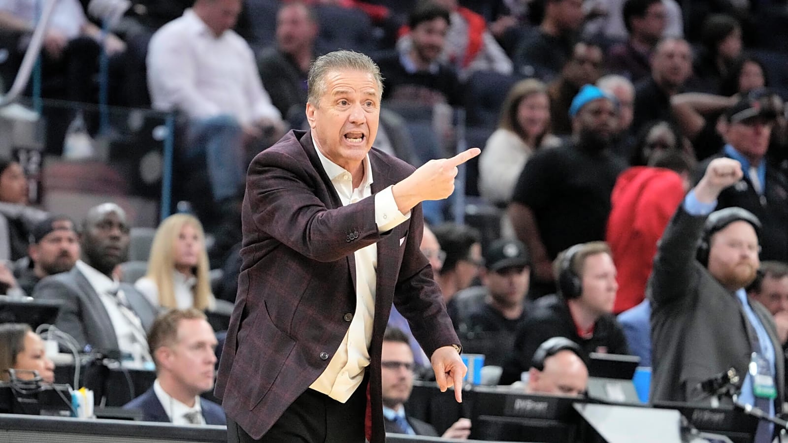 John Calipari Shares A Michael Jordan &#39;Took It Personally&#39; Story: 'Kerry Ain&#39;t Scoring Again'