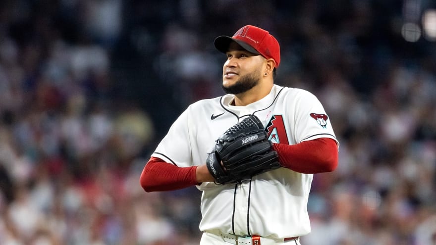 Eduardo Rodriguez turns Mother’s Day into career outing against Mets