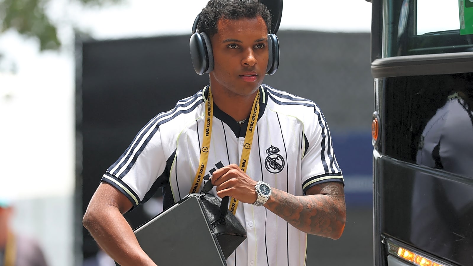 Arsenal aren’t the only Premier League title contender after Rodrygo Goes