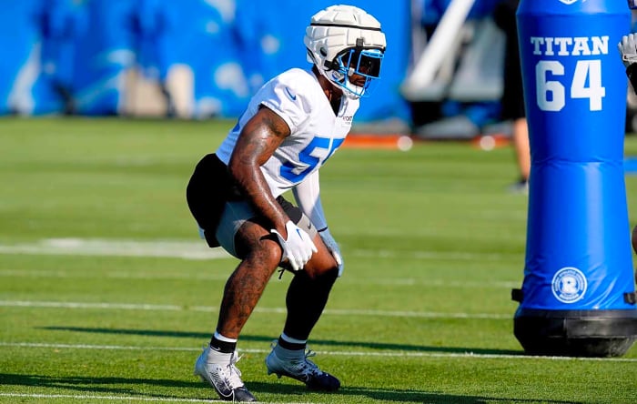 Detroit Lions: Re-signed Derrick Barnes