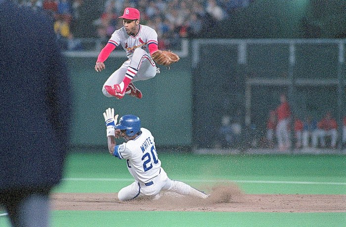 1985 Game 2: St. Louis Cardinals 4, Kansas City Royals 2