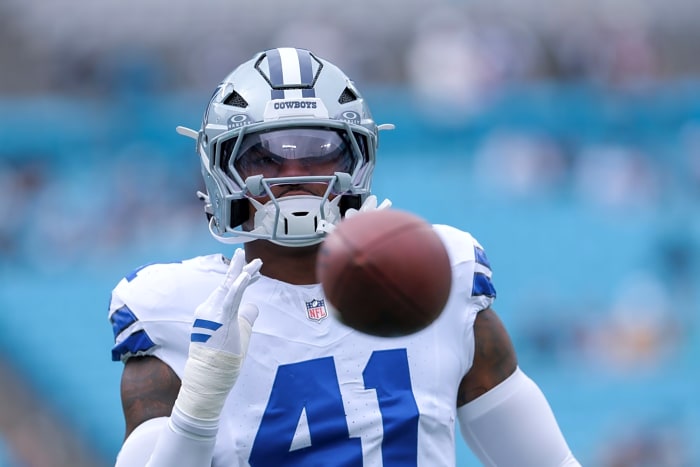 Underpaid defensive end: Donovan Ezeiruaku, Dallas Cowboys