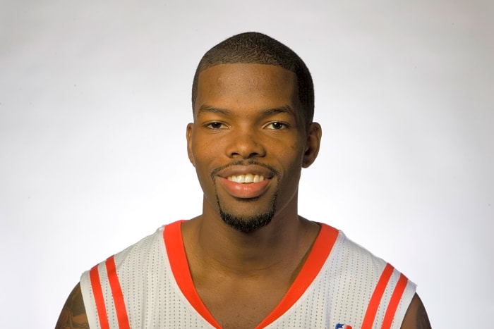 Aaron Brooks (2009-10)