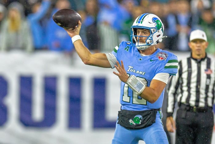 Jake Retzlaff, Quarterback, Senior, Tulane