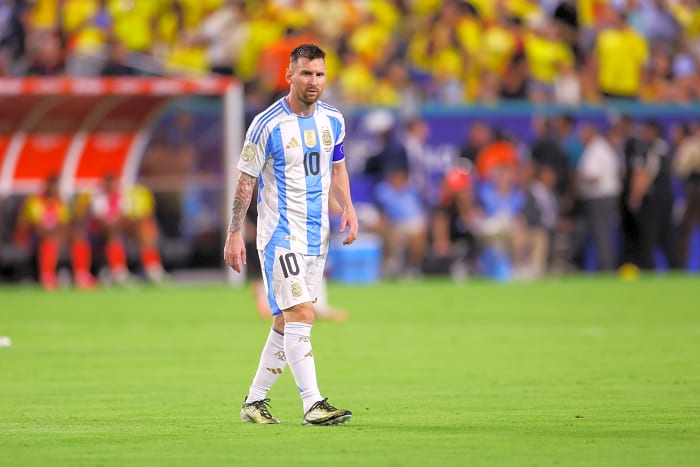 Lionel Messi's 91 goals in a calendar year (Soccer)