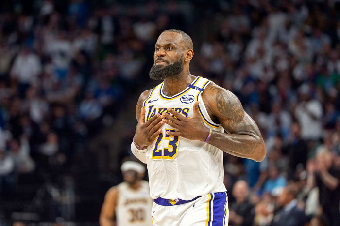 LeBron James, Los Angeles Lakers