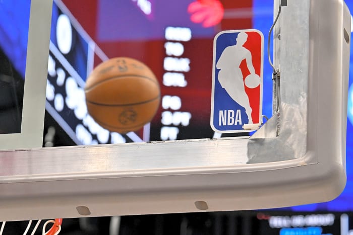 Referee Lockout And Replacement Refs (1995)