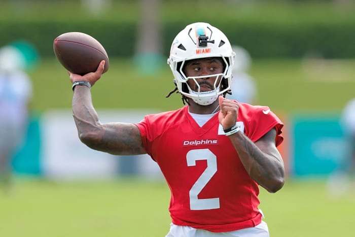 Miami Dolphins: B-