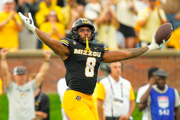 Seattle Seahawks: Damon Wilson II, DE, Miami (FL)